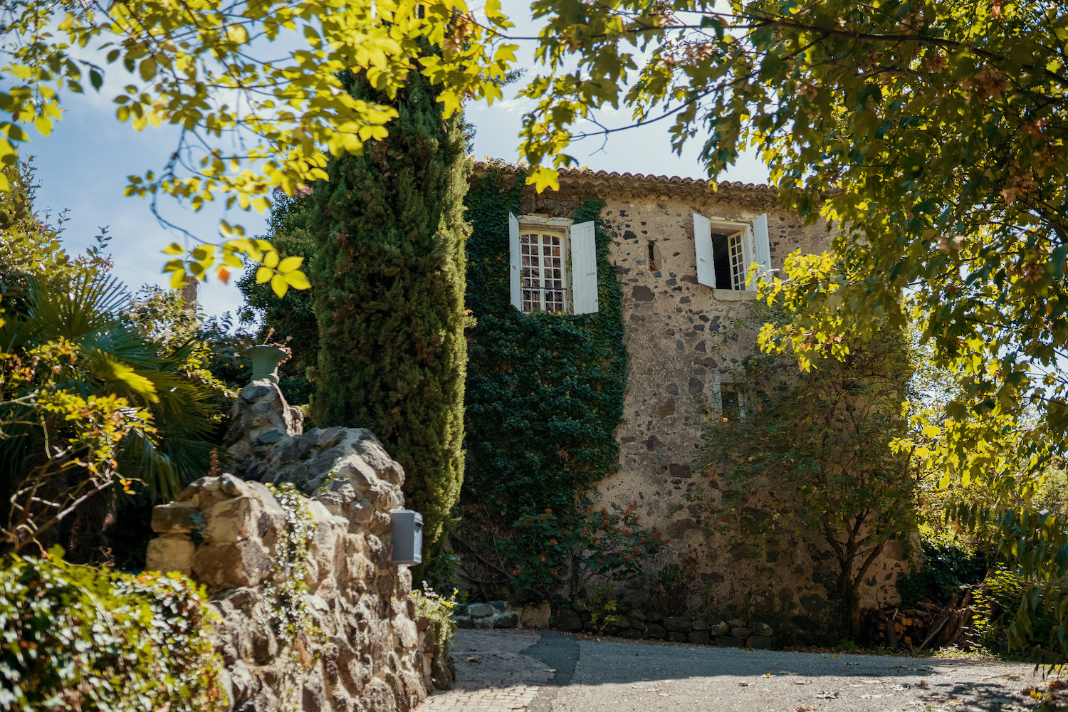 Chateau in Cotes Du Rhone The Noble Traveller